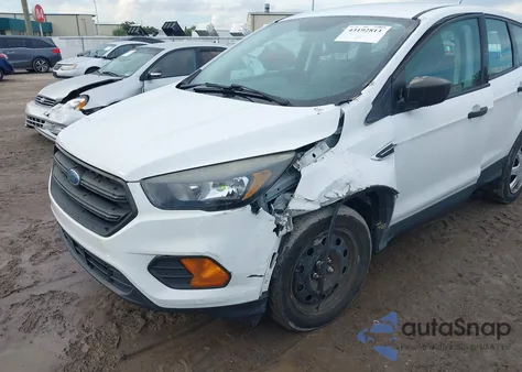 2018 Ford Escape S из США, поврежденный, VIN 1FMCU0F70JUB97134